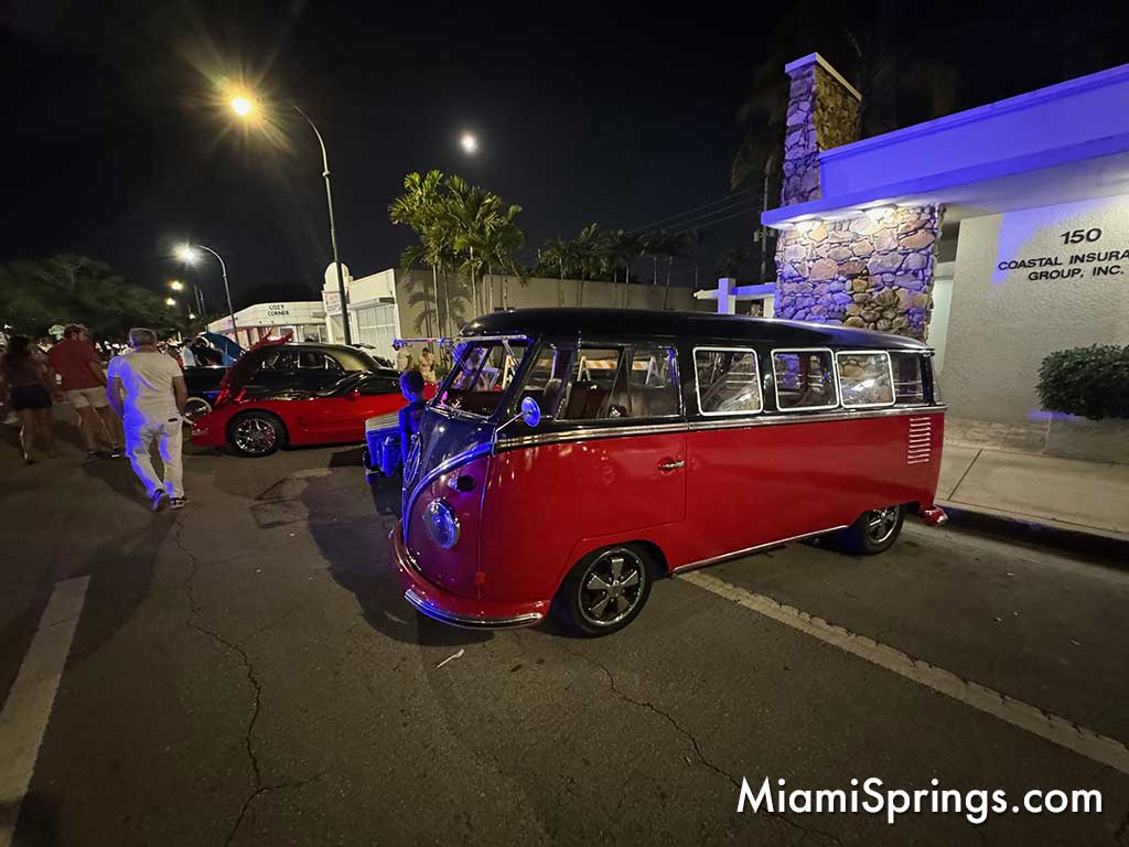 Classic Cars at the 2025 River Cities Festival (Photo Credit: MiamiSprings.com)