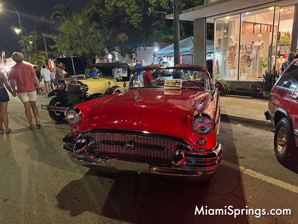Classic Cars at the 2025 River Cities Festival (Photo Credit: MiamiSprings.com)