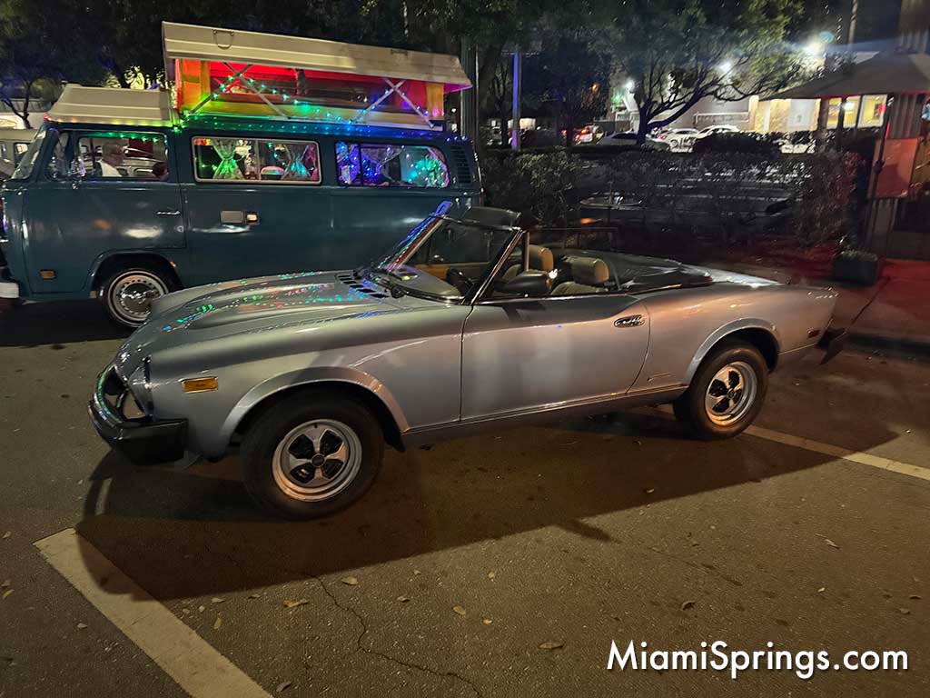 Classic Cars at the 2025 River Cities Festival (Photo Credit: MiamiSprings.com)