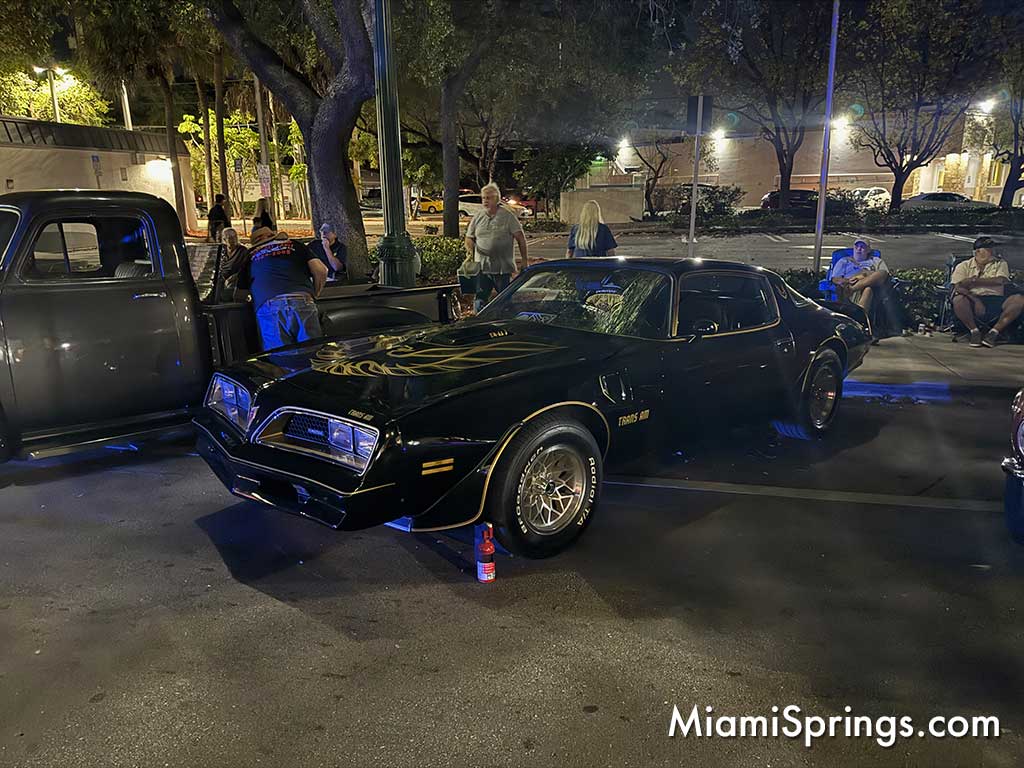 Classic Cars at the 2025 River Cities Festival (Photo Credit: MiamiSprings.com)