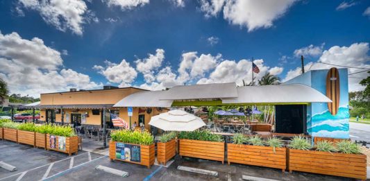 Woodys West End Tavern