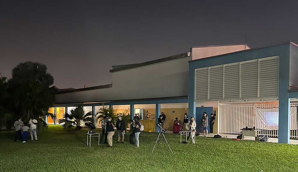 Astronomy Night at Miami Springs Middle School - Photo Courtesy @MisterEGonzalez