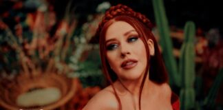 Christina Aguilera Premiers Video Filmed at Curtiss Mansion