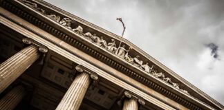 Can I be charged with a crime without being arrested in Florida? Criminal Courthouse