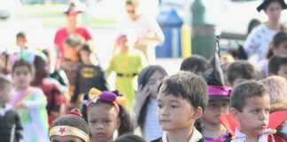 Halloween Parade Returns after COVID Hiatus Halloween Parade 2022: Miami Springs Elementary