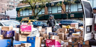 We’re at the Heart of it All; it’s ThisClose to Amazon Shopping!