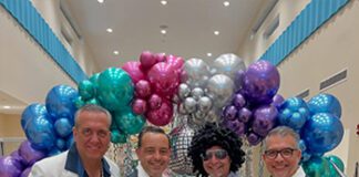 A Night of Funk and Fun at the 70s-Themed Senior Prom