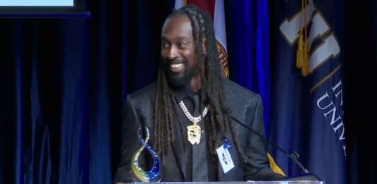 T.Y. Hilton Inducted into FIU Hall of Fame