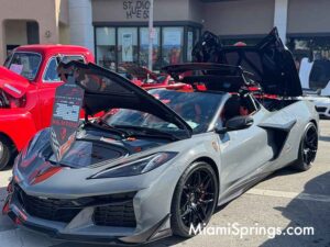 Glenn Curtiss Vintage Motorcycle and Classic Car Show in Miami Springs Nov 1, 2025