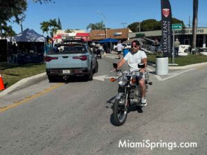 Glenn Curtiss Vintage Motorcycle and Classic Car Show in Miami Springs Nov 1, 2025