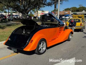Glenn Curtiss Vintage Motorcycle and Classic Car Show in Miami Springs Nov 1, 2025