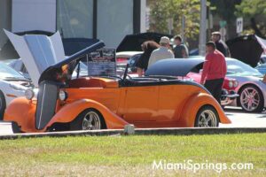 Glenn Curtiss Vintage Motorcycle and Classic Car Show in Miami Springs Nov 1, 2025