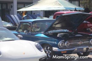 Glenn Curtiss Vintage Motorcycle and Classic Car Show in Miami Springs Nov 1, 2025