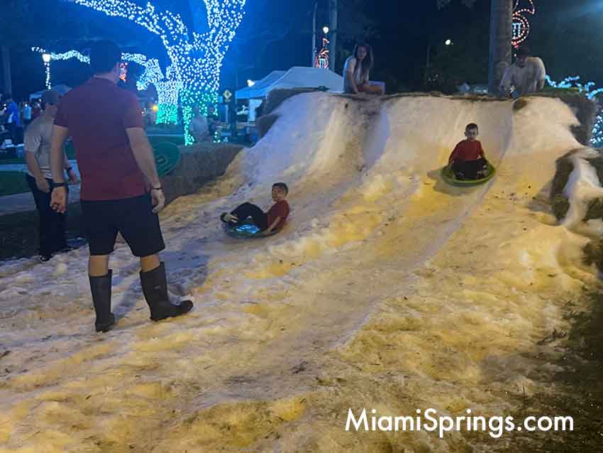 Christmas at the Gazebo event in Miami Springs
