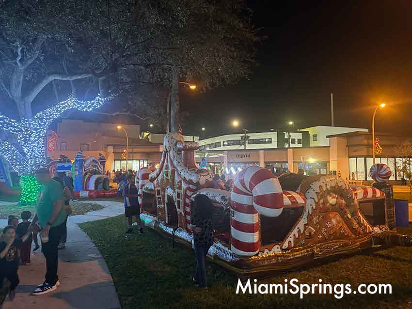 Christmas at the Gazebo event in Miami Springs