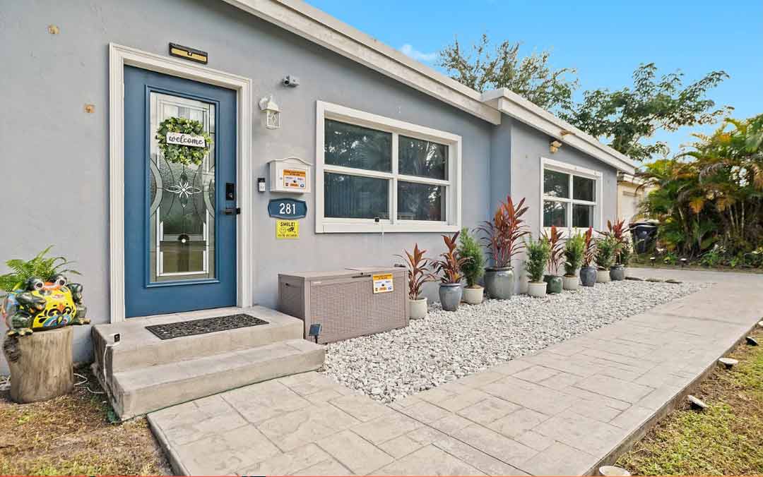 Open House: 281 Iroquois St