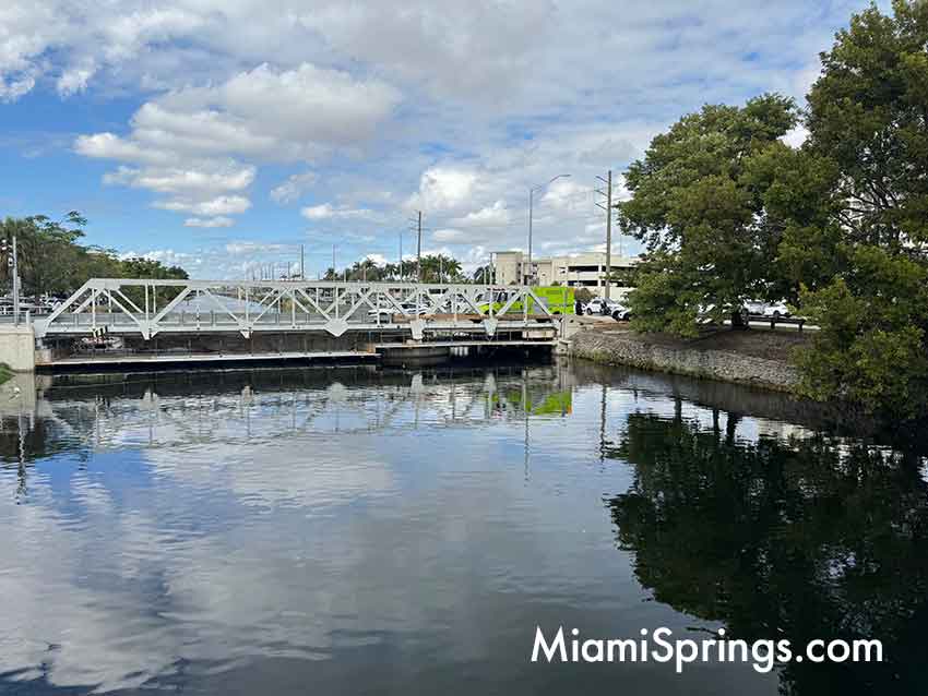 Miami Springs Police and Miami-Dade Fire Rescue Respond to man under Bridge