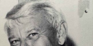 History: Middle School Coach Pleads Guilty to Fondling 14 Year Old Miami Springs Middle School Coach, Ronald Bach, pleads guilty to fondling 14 year old in 1994