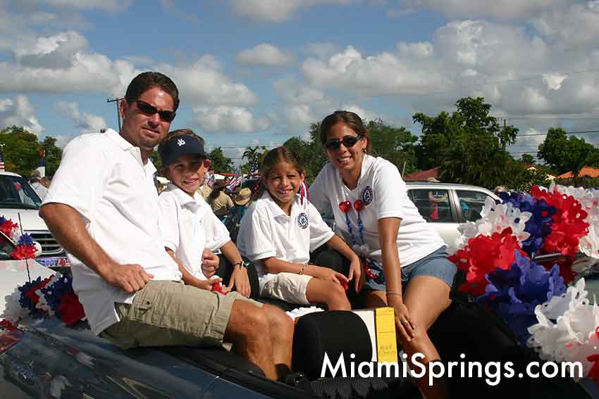 Virginia Gardens Mayor, Spencer Deno, with his wife and kids during the 2006 July 4th Parade