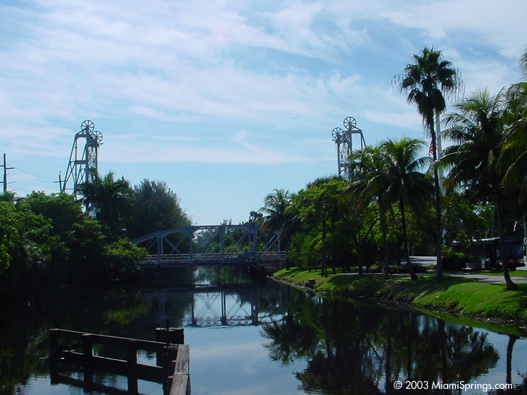 Outgoing Vertical Lift Bridge Miami Springs
